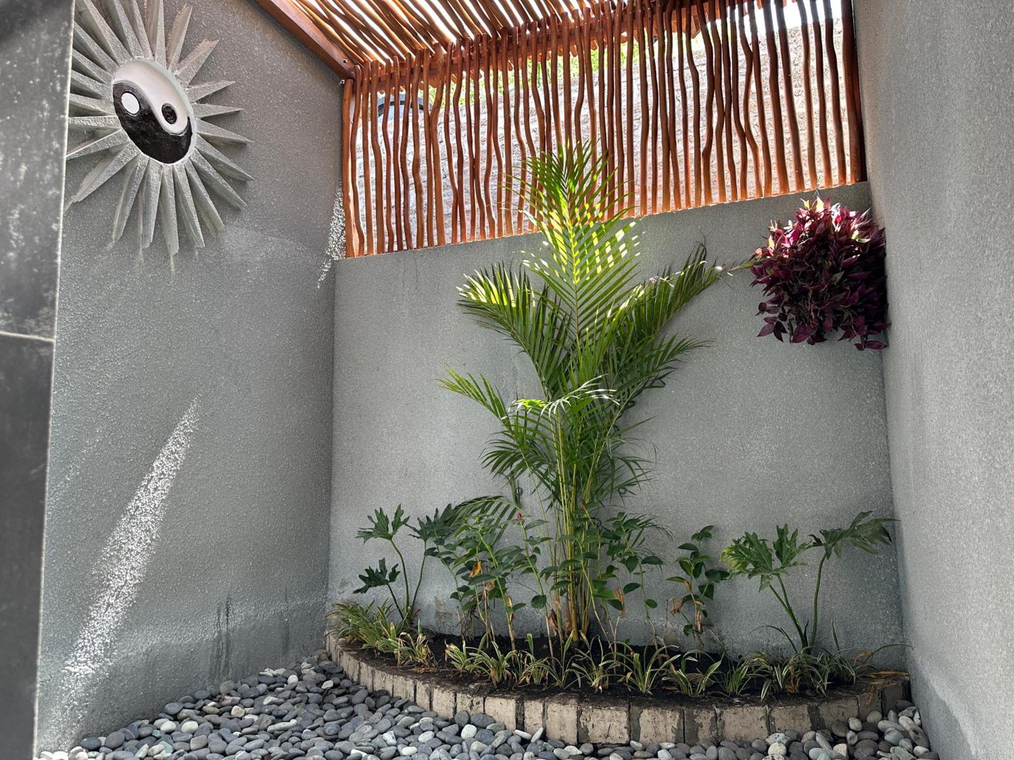 Tempat Tidur & Sarapan The Lava Bali Villa&hot Spring *